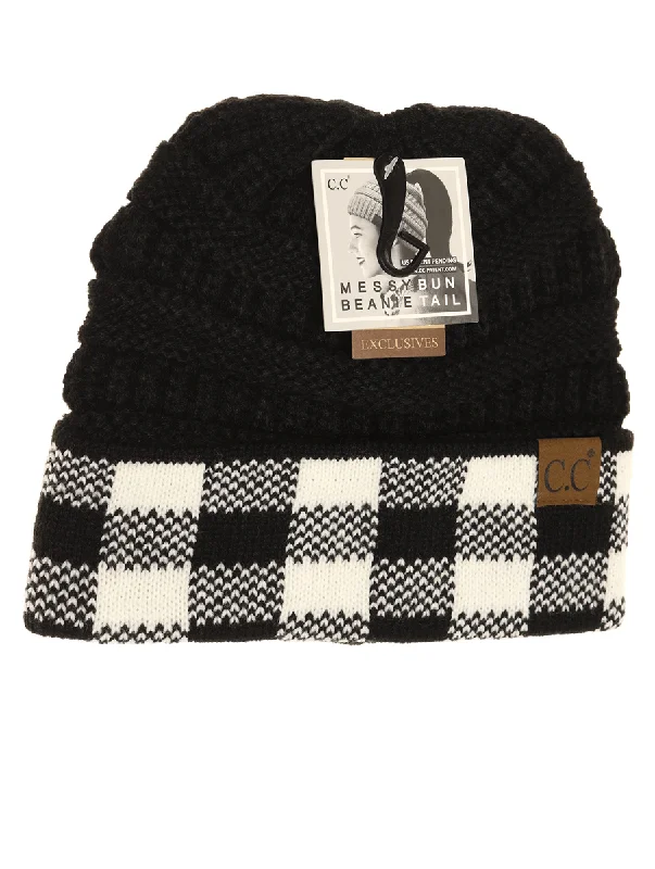 Buffalo Check CC Beanie Tail in Black + White