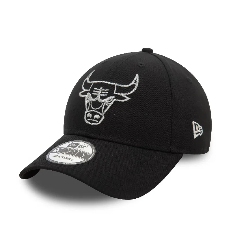 Chicago Bulls Metallic Outline Black 9FORTY Adjustable Cap