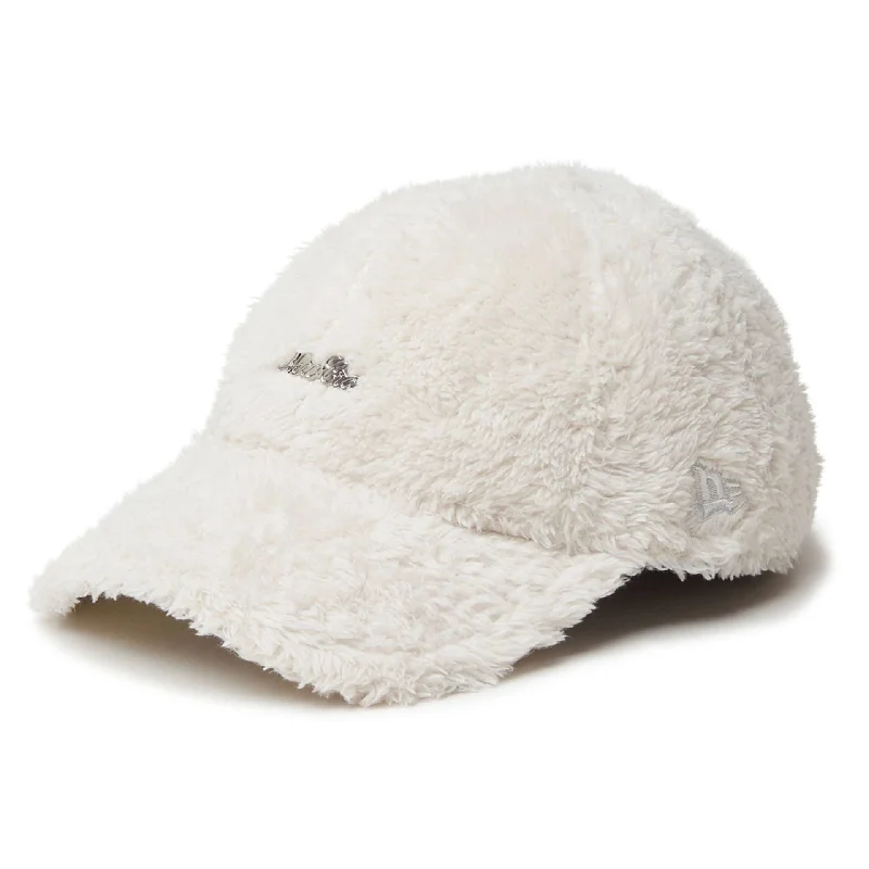 New Era Japan Mink Fleece Script Logo White 9TWENTY Adjustable Cap