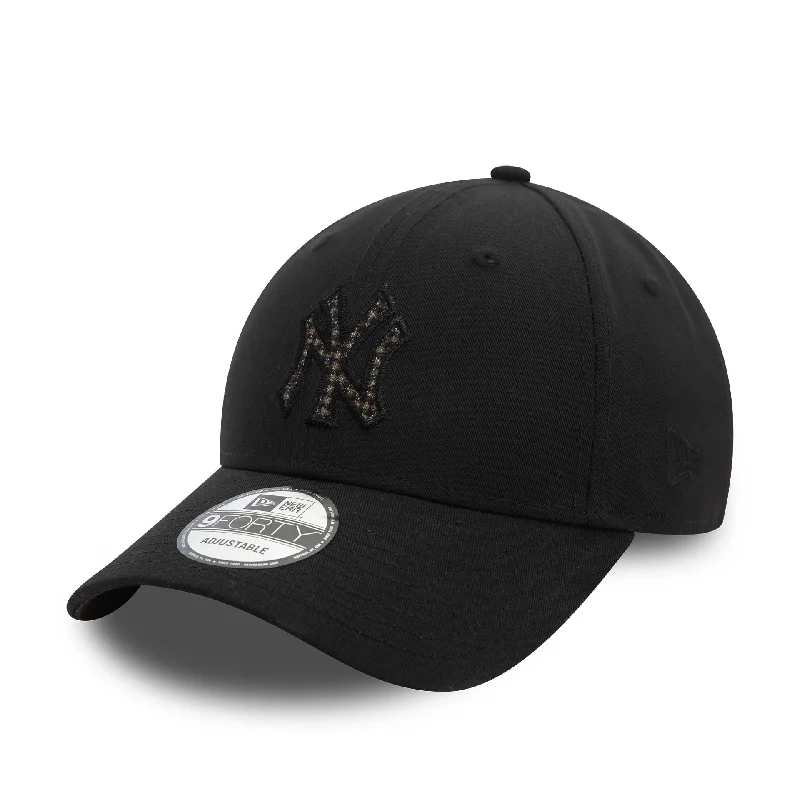 New York Yankees Check Infill Black 9FORTY Adjustable Cap