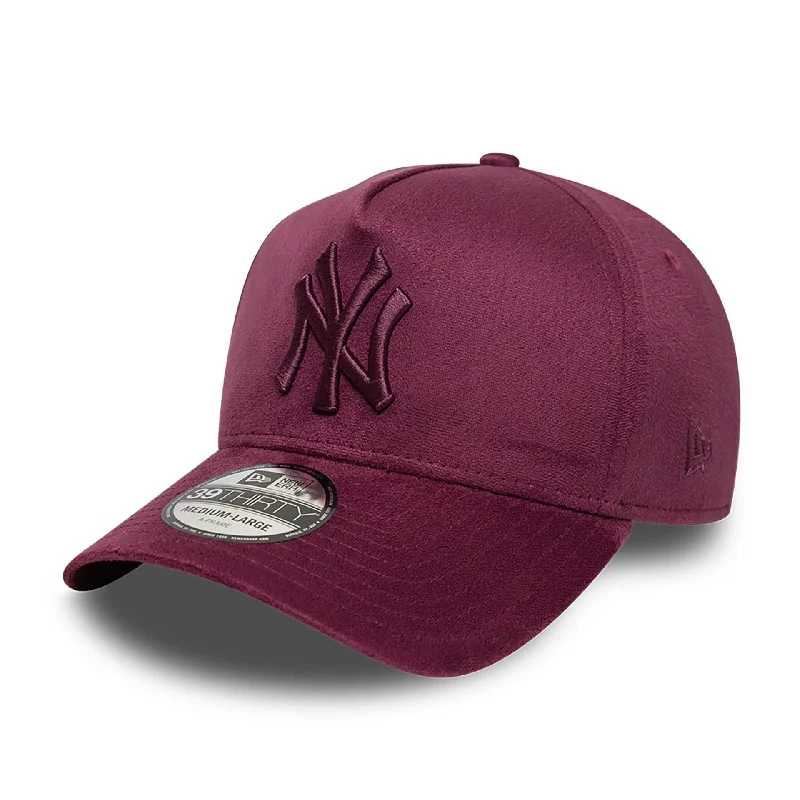 New York Yankees MLB Suede Dark Purple 39THIRTY A-Frame Stretch Fit Cap